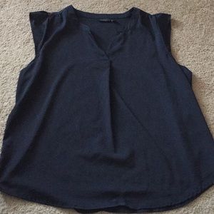 Flutter sleeve dressy top